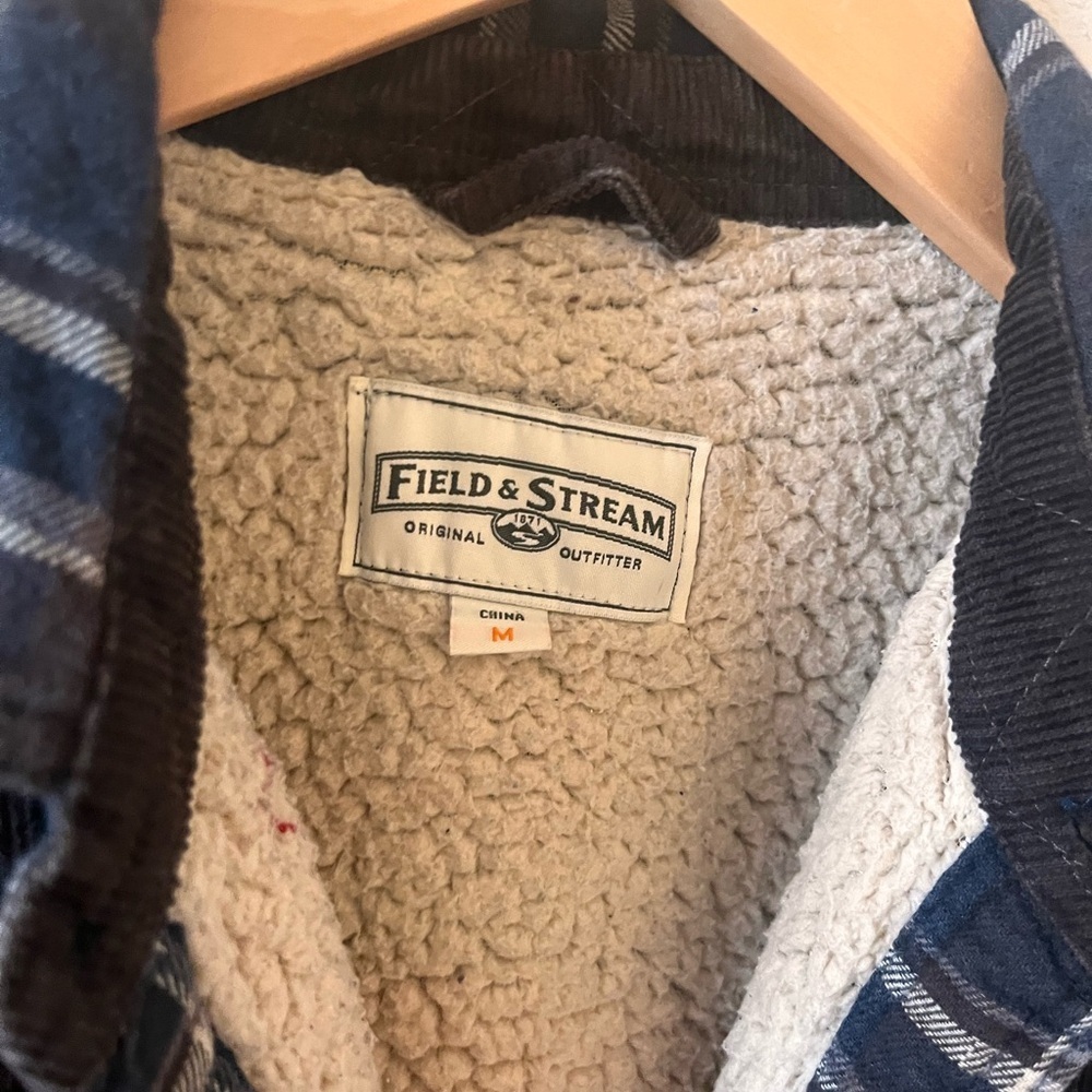 Field & Stream Men's Navy Plaid Sherpa Jacket - Picture 3 of 7